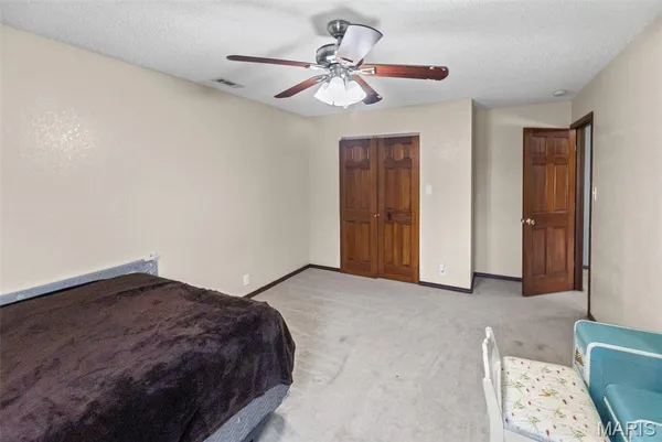 $449,000 | 24 Bernhardt Road, Lebanon, IL 62254