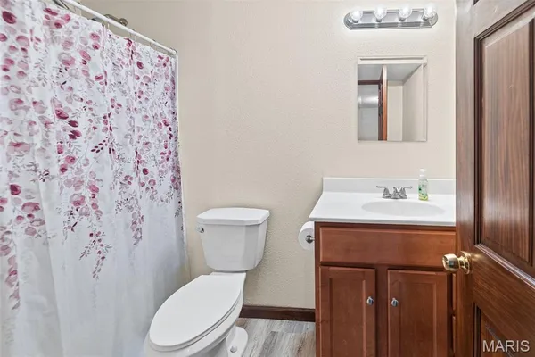 $449,000 | 24 Bernhardt Road, Lebanon, IL 62254