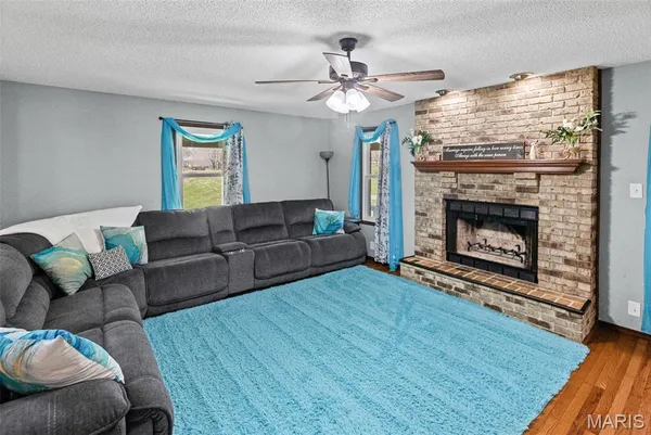 $449,000 | 24 Bernhardt Road, Lebanon, IL 62254