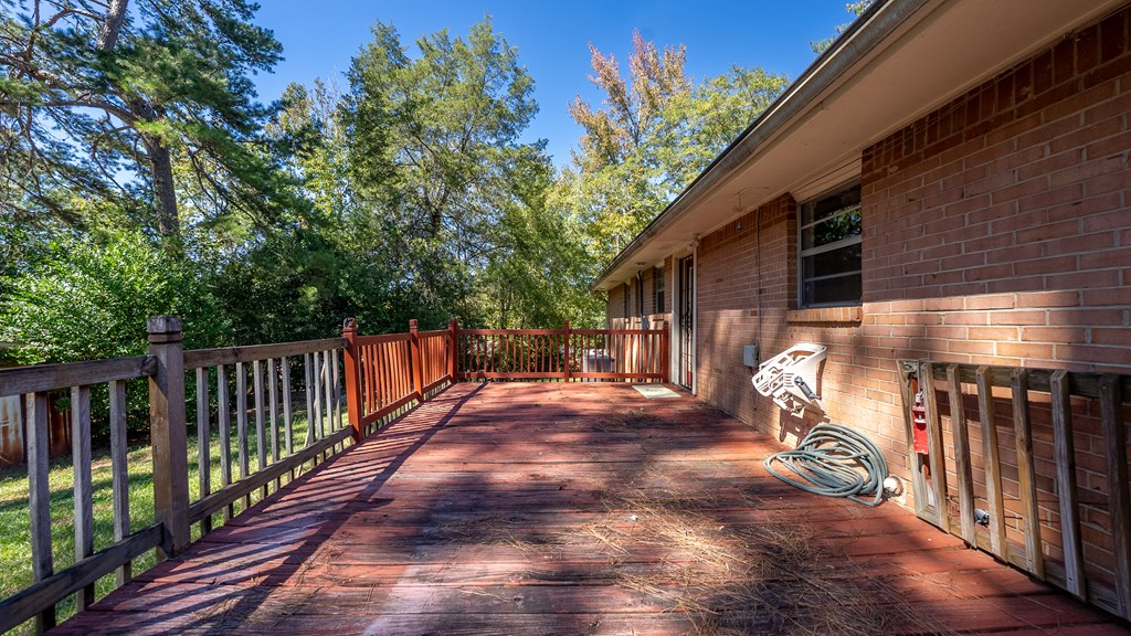 6263 Potomac Circle Columbus, GA 31909 - Photo 25 of 31 a view of backyard with green space