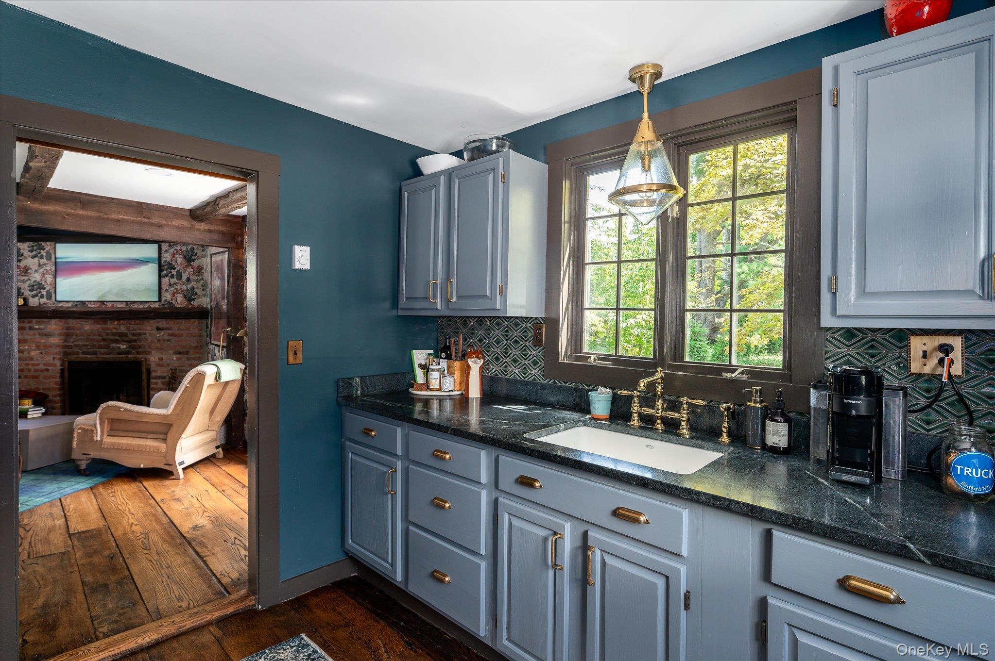 459 Old Post Road Bedford, NY 10506 - Photo 9 of 24