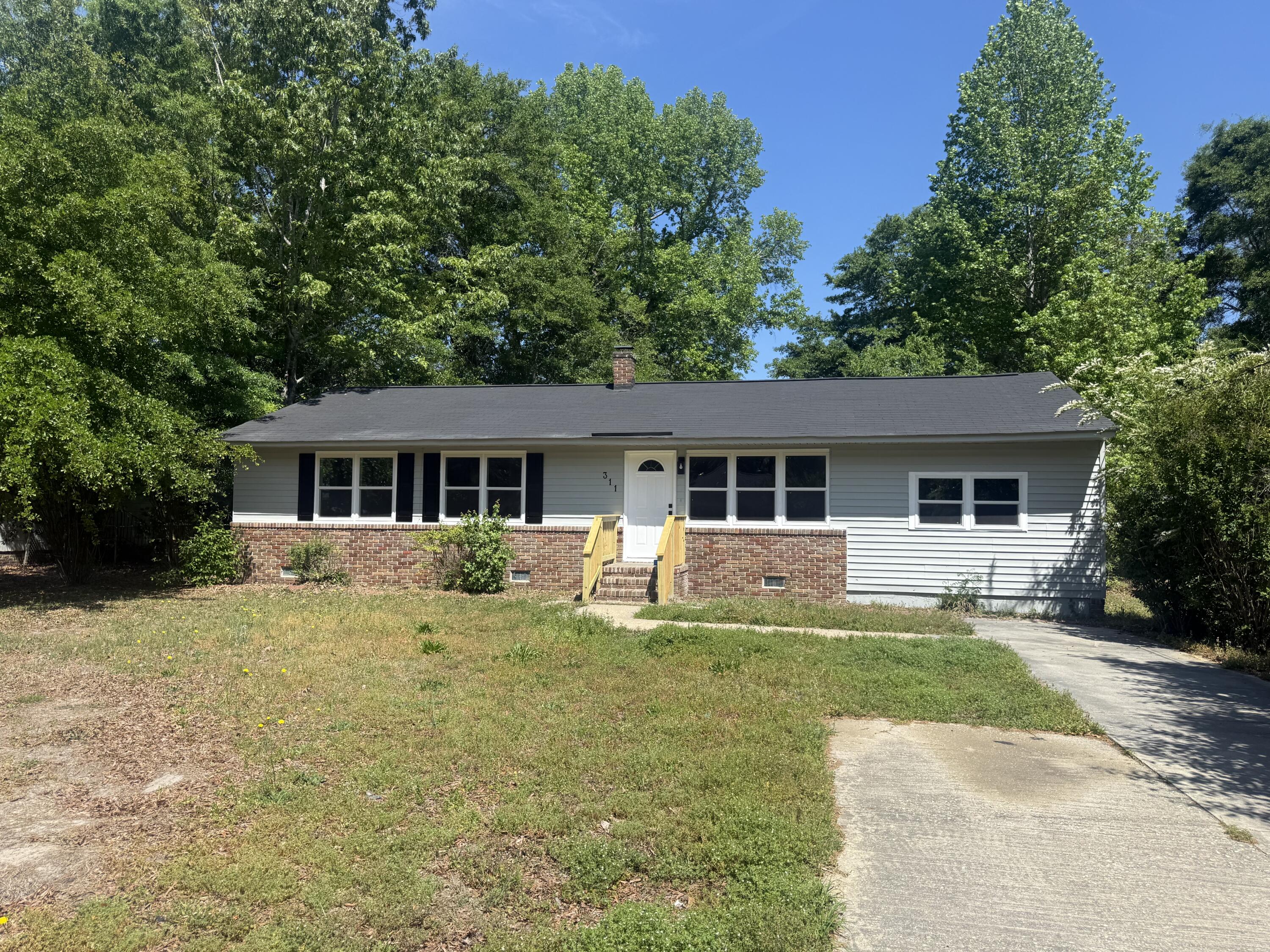 311 Lee Street Sumter, SC 29150 - Photo 2 of 35