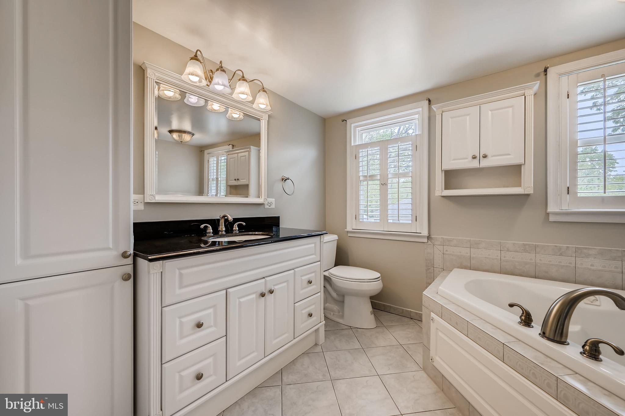 10518 Vincent Road White Marsh, MD 21162 - Photo 19 of 31 Second Floor Full Bathroom