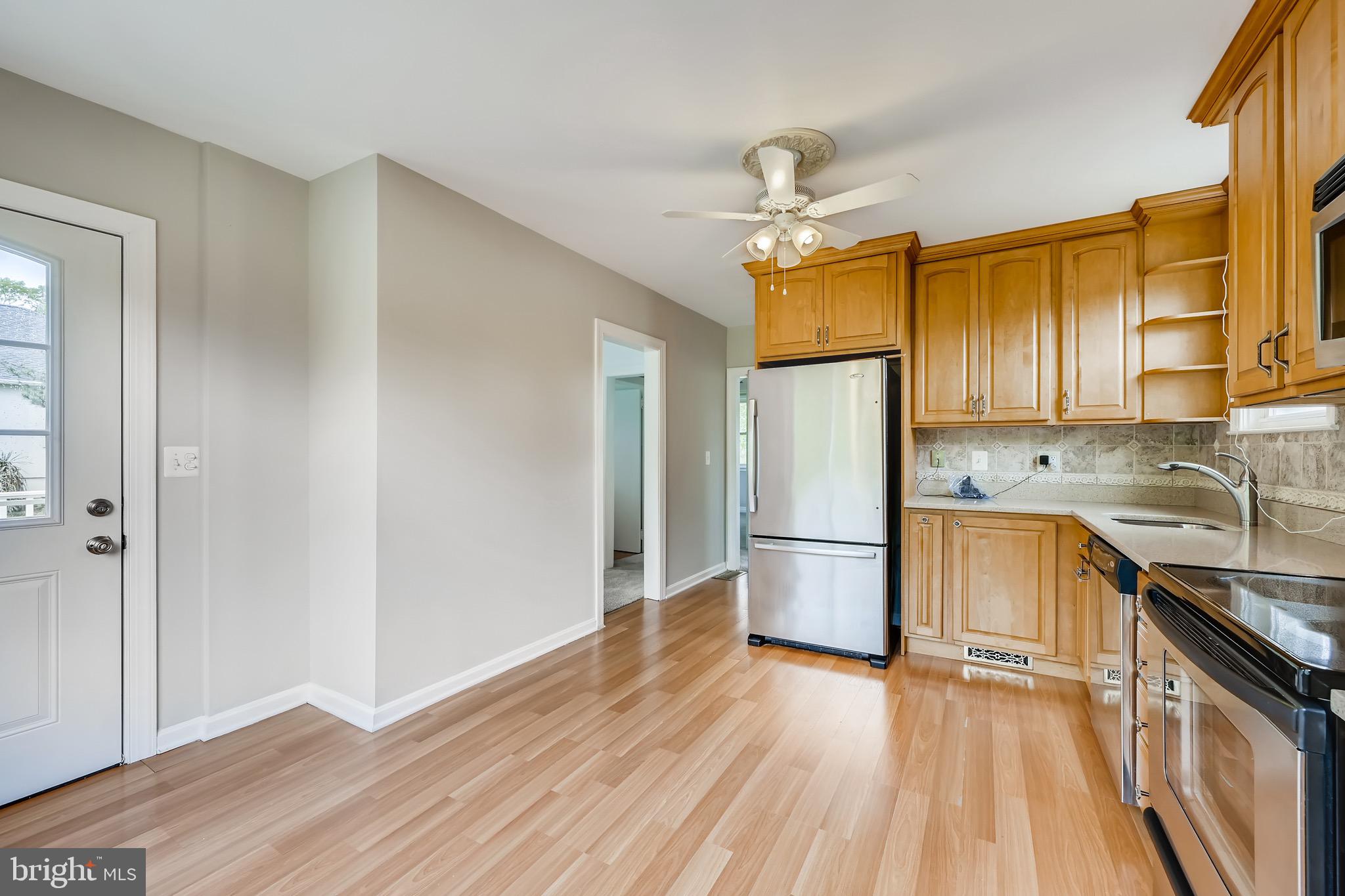 10518 Vincent Road White Marsh, MD 21162 - Photo 4 of 31 Kitchen