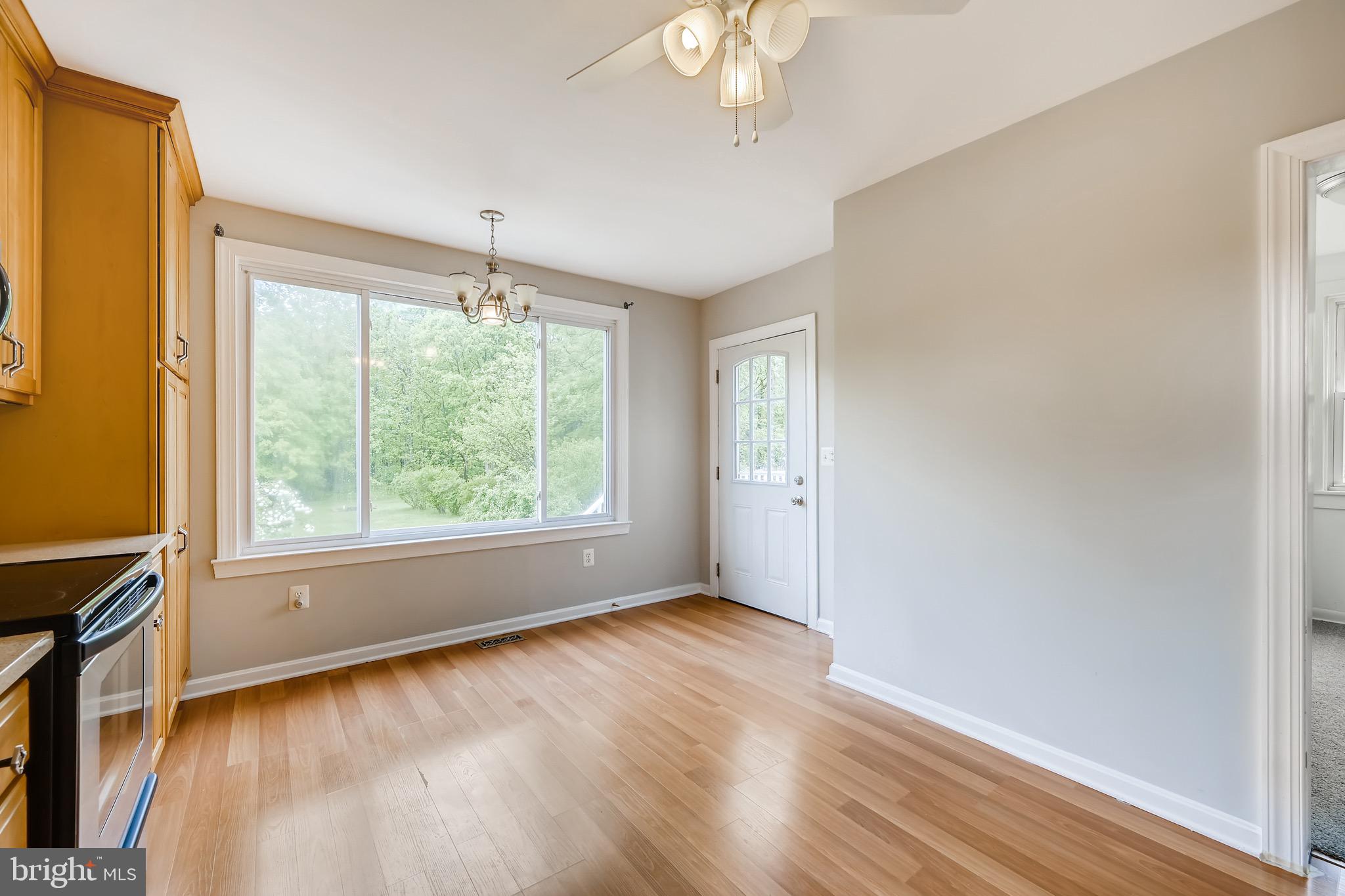 10518 Vincent Road White Marsh, MD 21162 - Photo 6 of 31 Kitchen