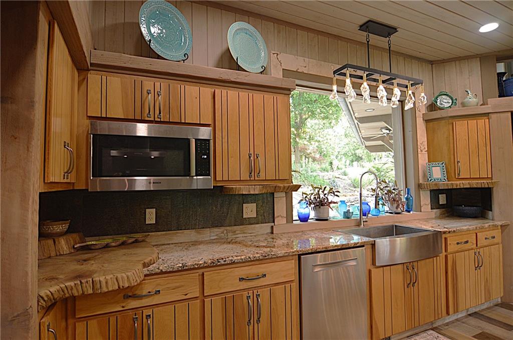 8424 South Russell Road Oak Grove, MO 64075 - Photo 21 of 78