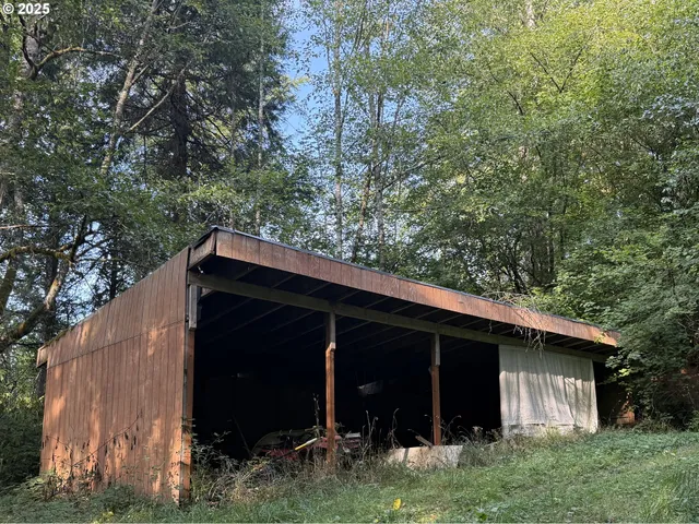 $524,000 | 70407 Schumacher Road, Rainier, OR 97048