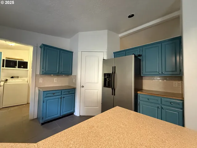 $524,000 | 70407 Schumacher Road, Rainier, OR 97048