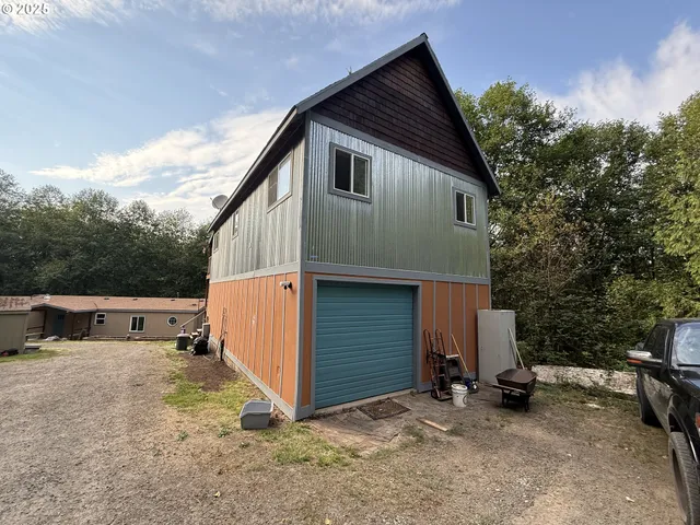 $524,000 | 70407 Schumacher Road, Rainier, OR 97048