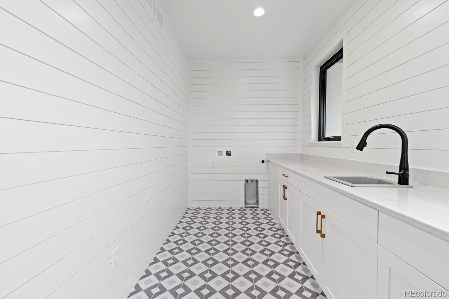 5021 South Perry Park Road Sedalia, CO 80135 - Photo 35 of 39