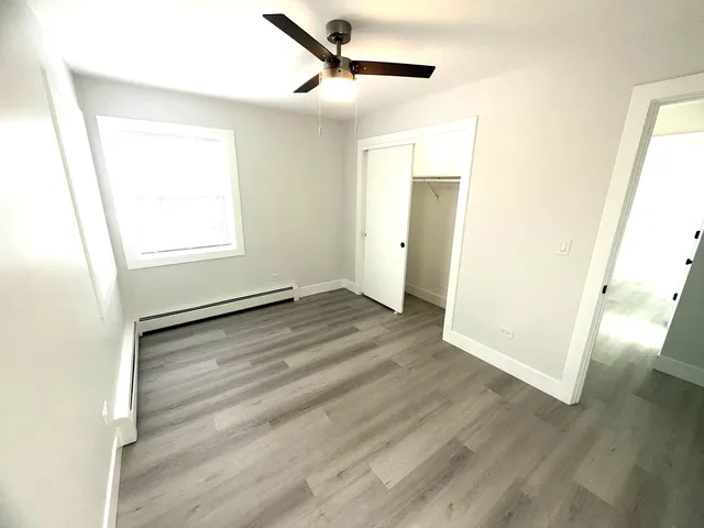 $2,400 | 6747 North Olmsted Avenue, Unit 1A, Chicago, IL 60631