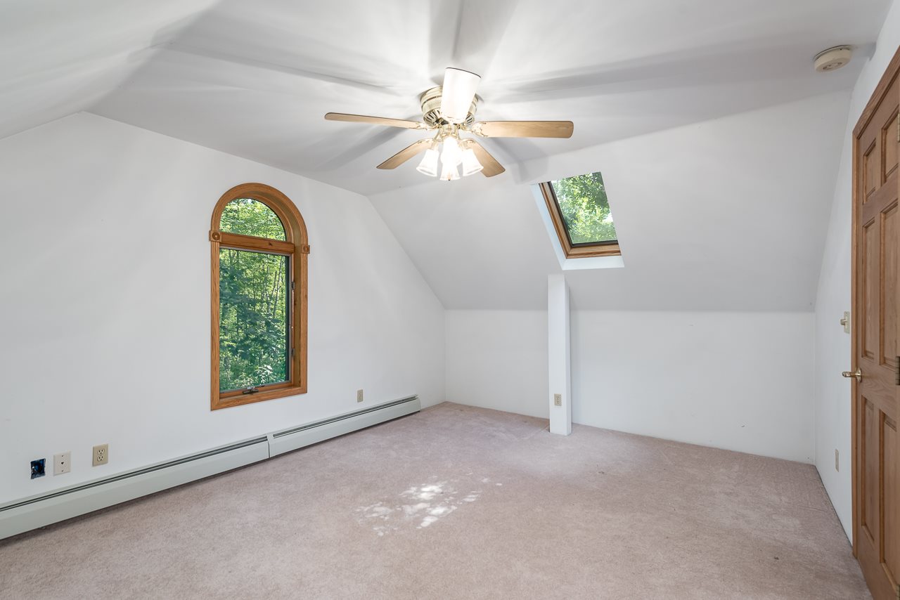 1916 Kaiser Tower Road Pinconning, MI 48650 - Photo 7 of 30