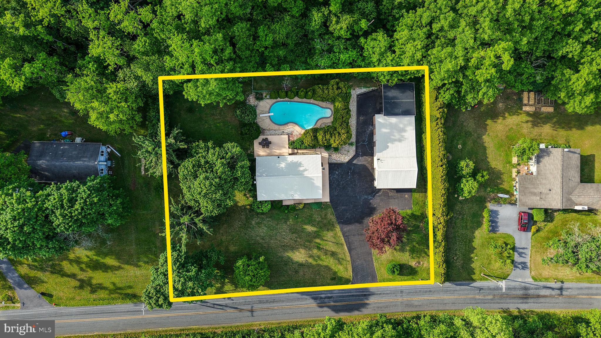 669 Summer Mountain Road Bernville, PA 19506 - Photo 11 of 48