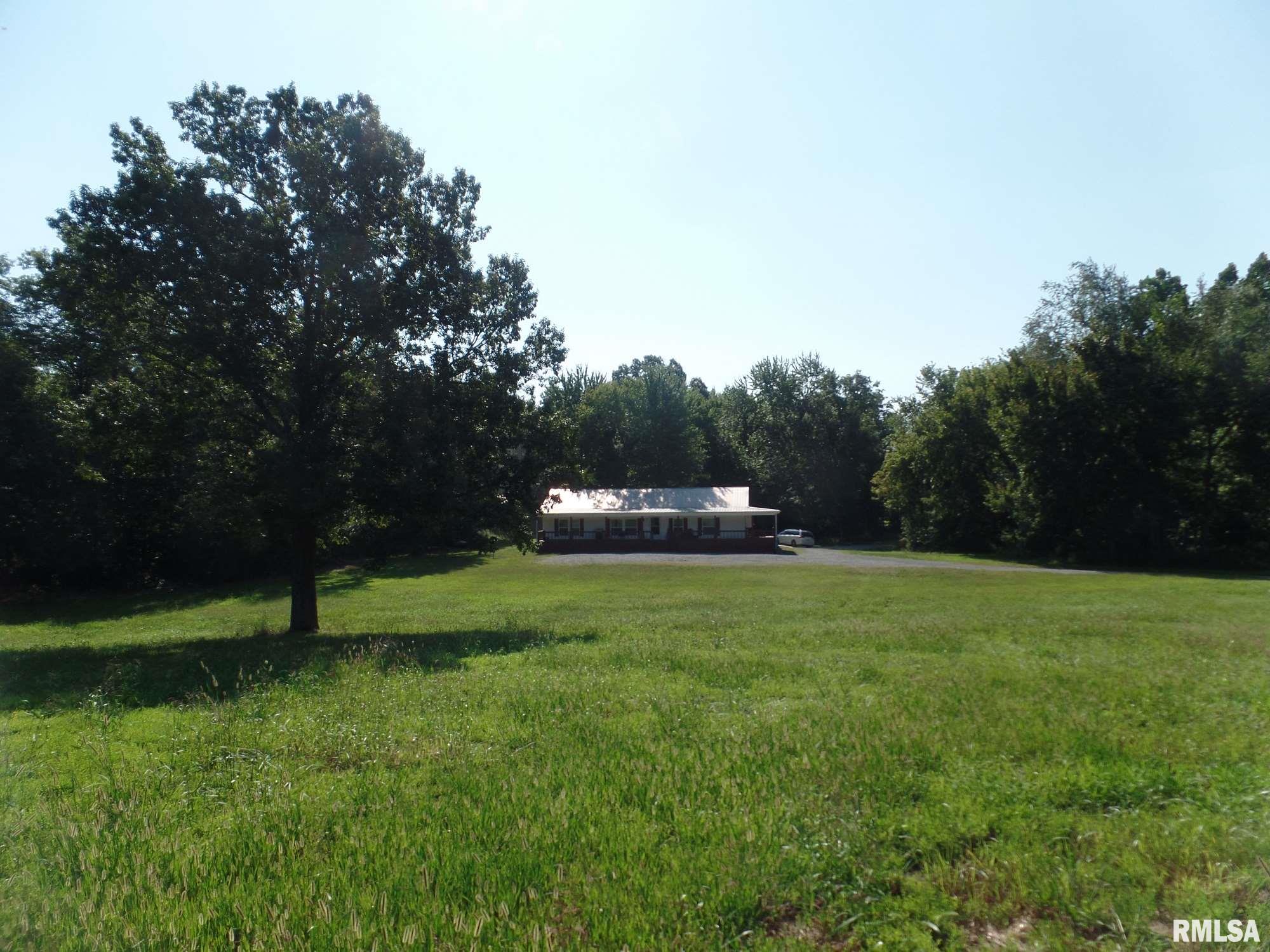 11875 Trolley Line Road Marion, IL 62959 - Photo 4 of 22