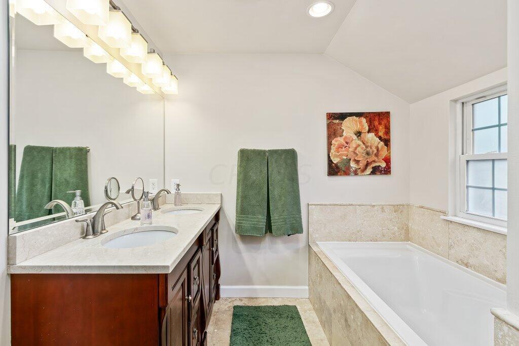 1920 Riverside Drive Columbus, OH 43221 - Photo 35 of 40 Master bathroom