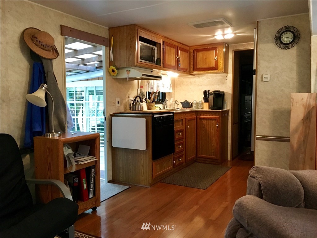 158-1 Goldrush Road Deming, WA 98244 - Photo 8 of 25 Gallery Image 8