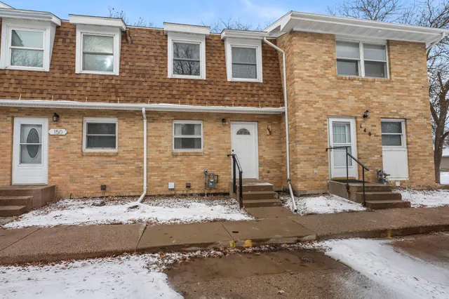 $130,000 | 148 21st Street Northwest, Owatonna, MN 55060
