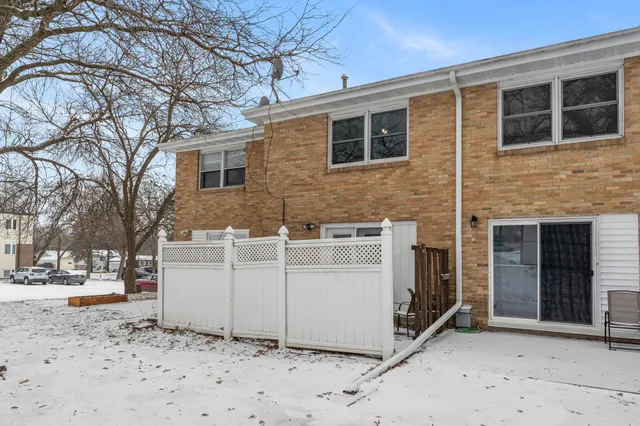 $130,000 | 148 21st Street Northwest, Owatonna, MN 55060