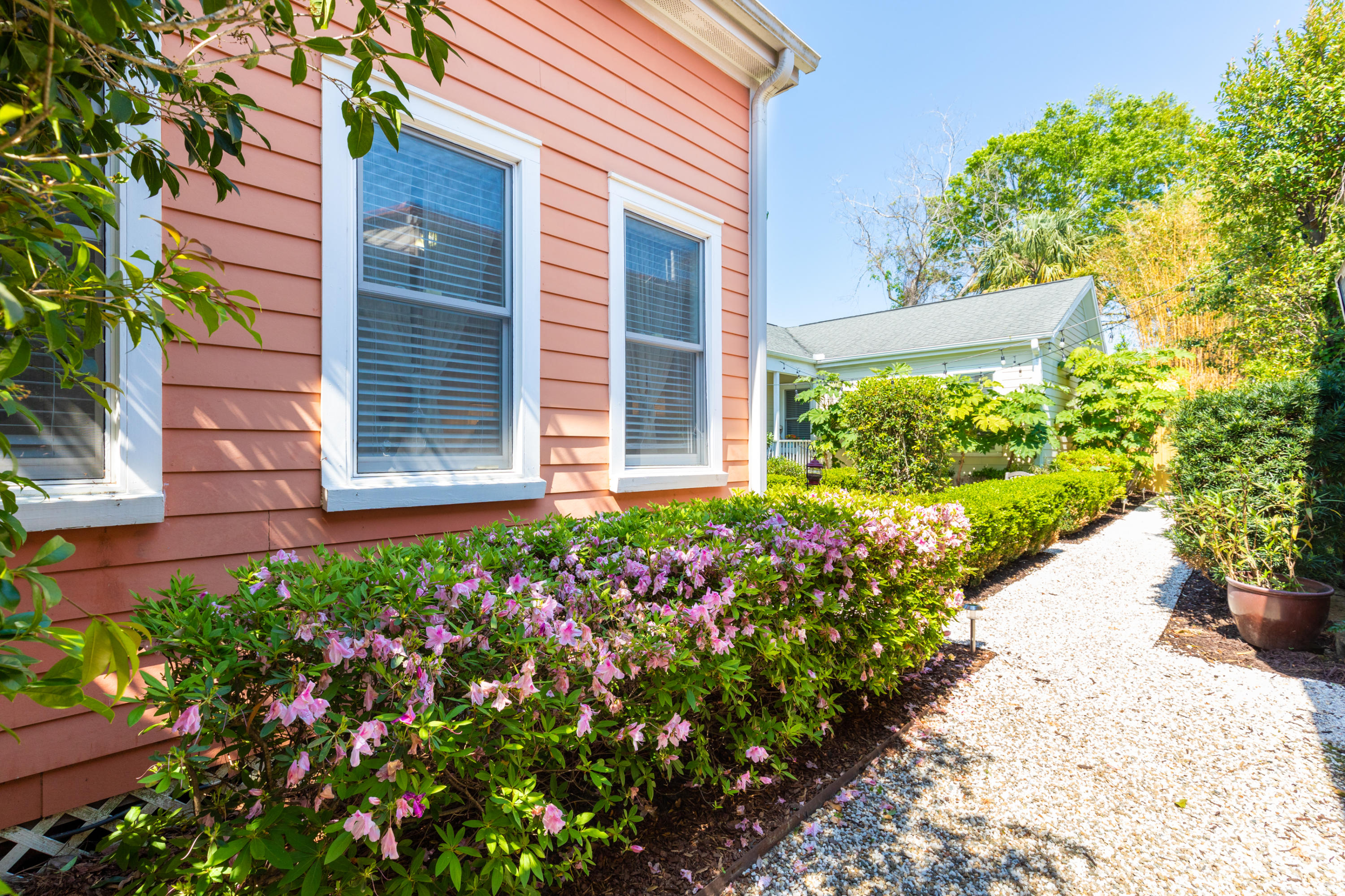 590 Rutledge Avenue, Unit A Charleston, SC 29403 - Photo 22 of 25 590Rutledge-KeenEyeMarketing-26