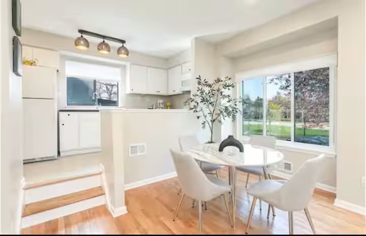 549 University Avenue Rochester, NY 14607 - Photo 4 of 13