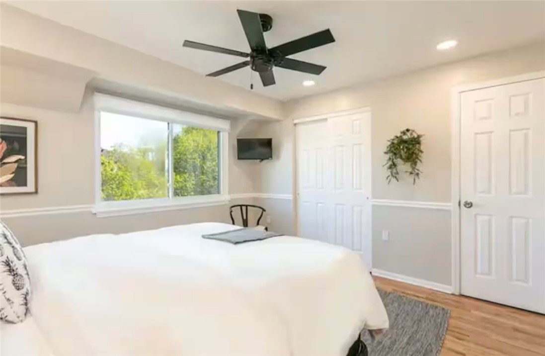 549 University Avenue Rochester, NY 14607 - Photo 9 of 13