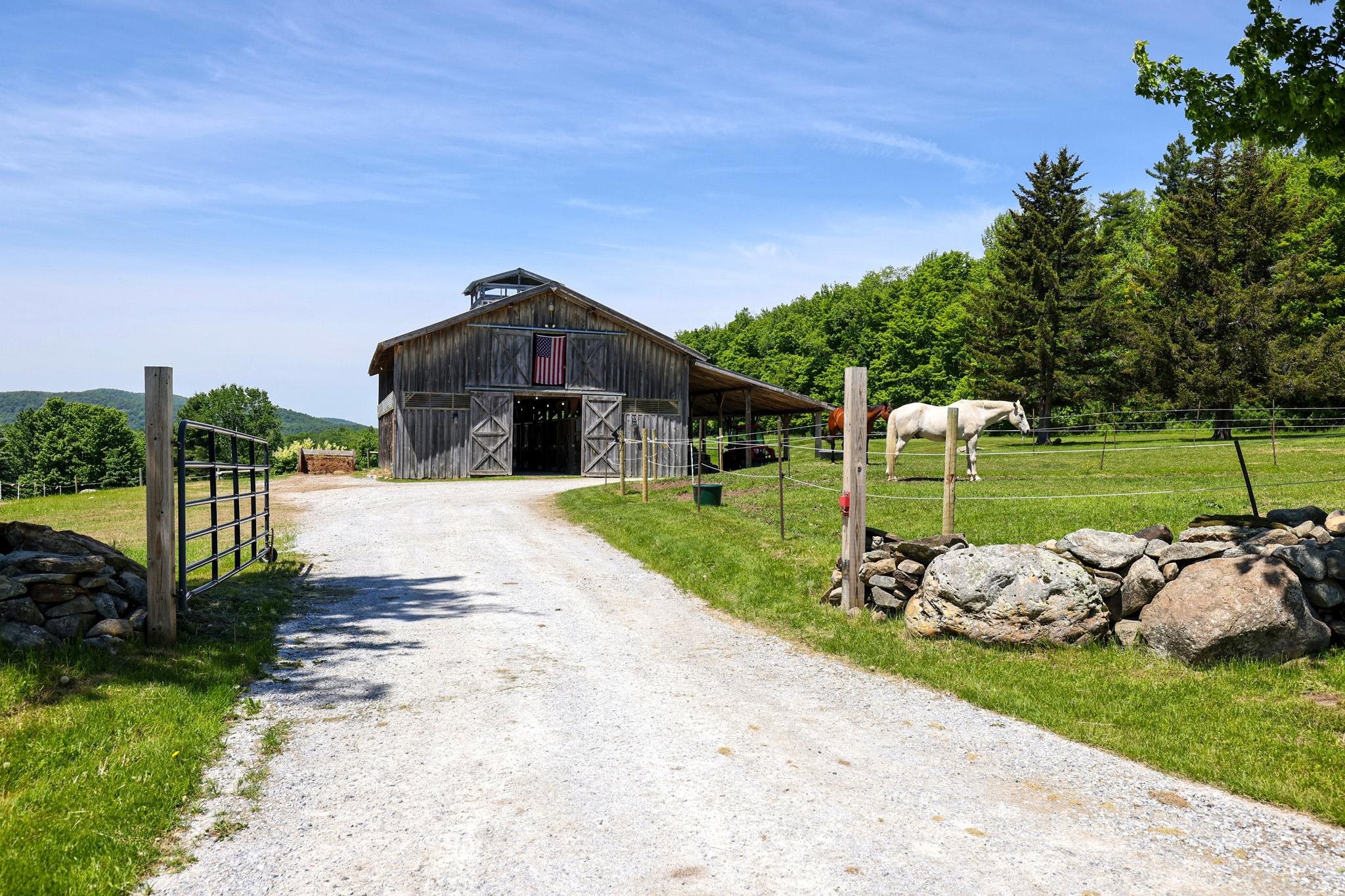 514 Robinson Road Shrewsbury, VT 05738 - Photo 30 of 39