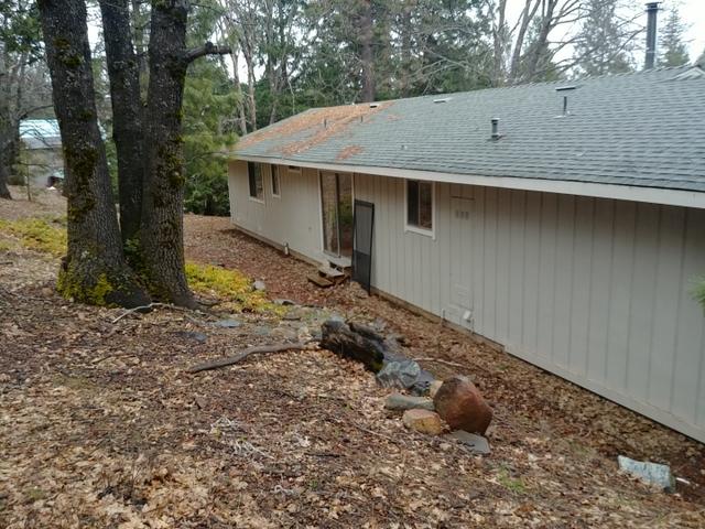 2021 Deetz Road Mount Shasta, CA 96067 - Photo 12 of 14 Rear