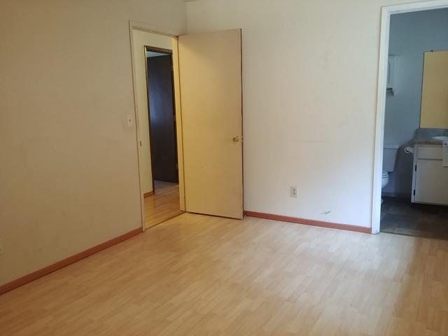 2021 Deetz Road Mount Shasta, CA 96067 - Photo 8 of 14 Bedroom