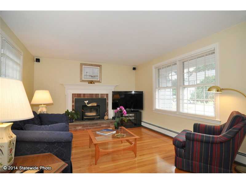 10 Rosemere Road Cumberland, RI 02864 - Photo 5 of 25 Other.