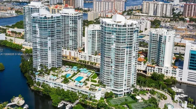 $5,600 | 16500 Collins Avenue, Unit 1455, Sunny Isles Beach, FL 33160