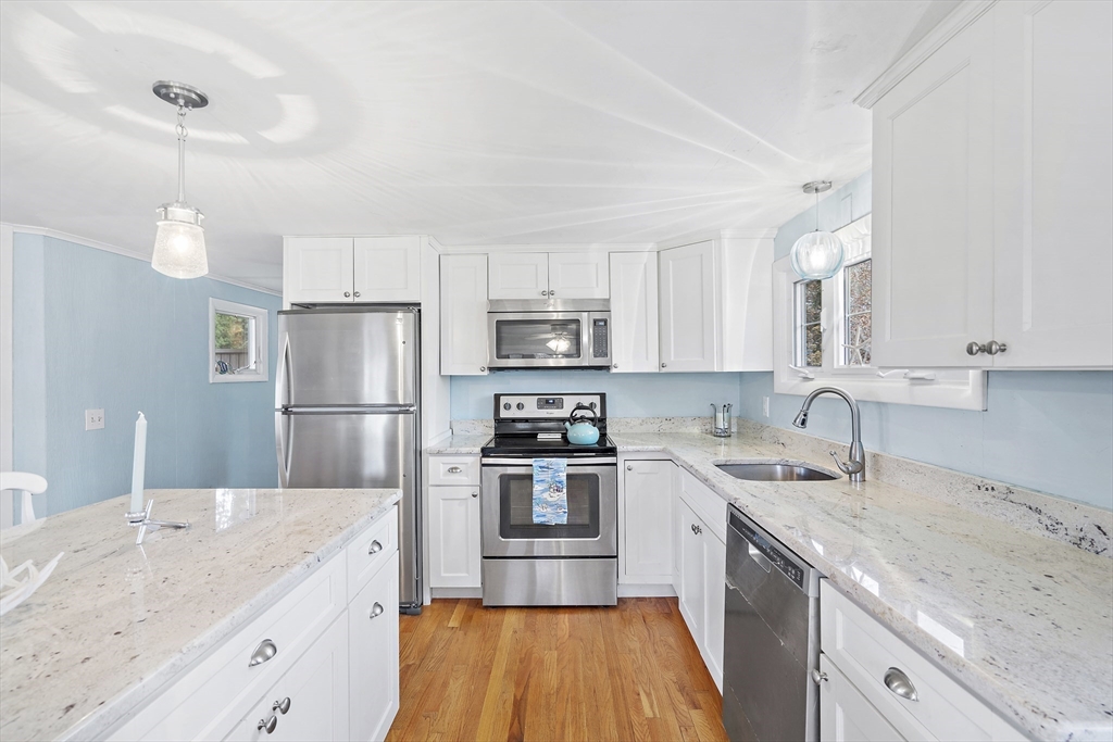 37 Glendon Way Chatham, MA 02659 - Photo 14 of 39