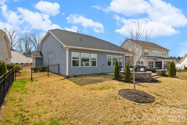 $627,000 | 7004 Kingfisher Way, Belmont, NC 28012