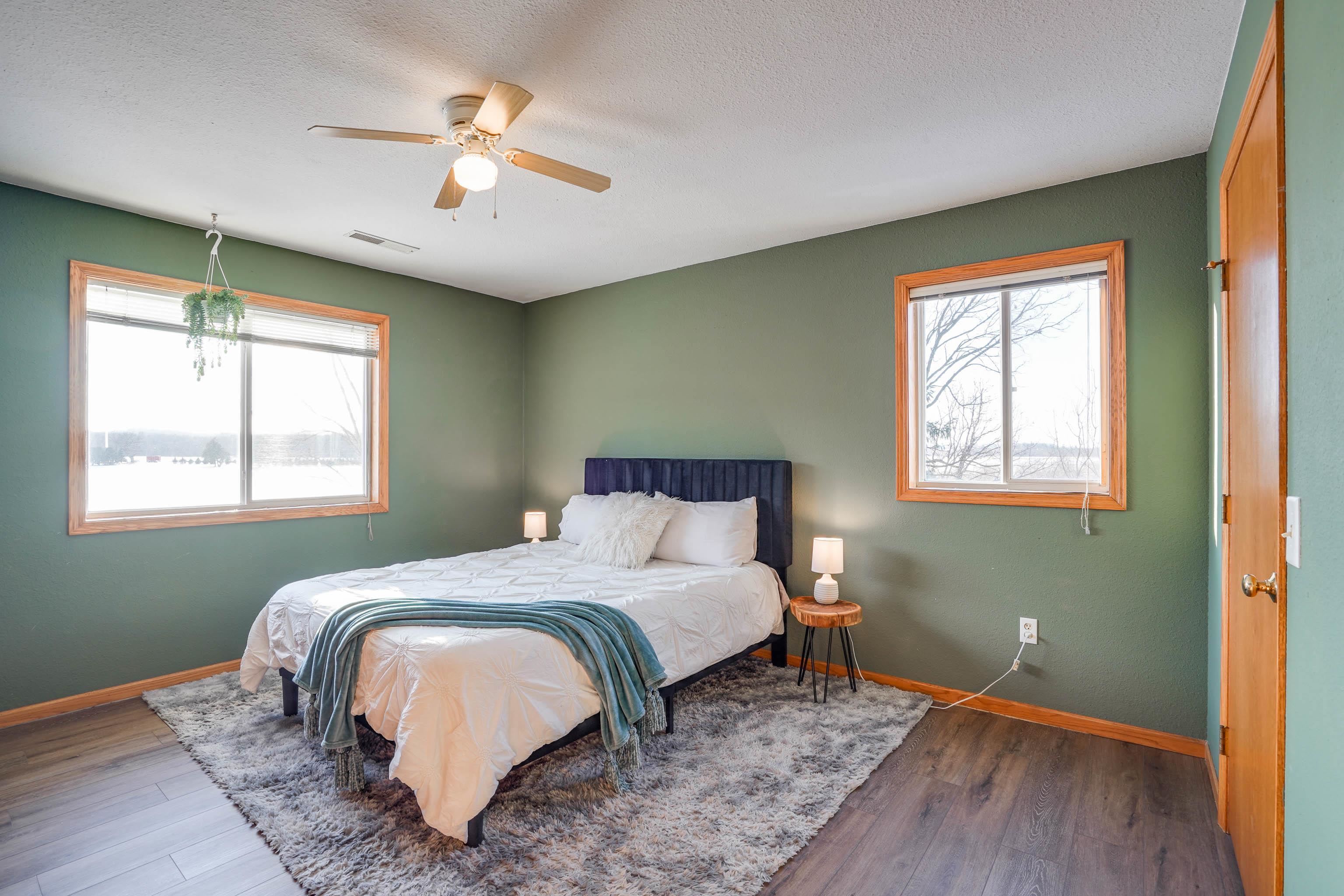 435 Bowlavard Avenue, Unit 7 Belleville, WI 53508 - Photo 19 of 40