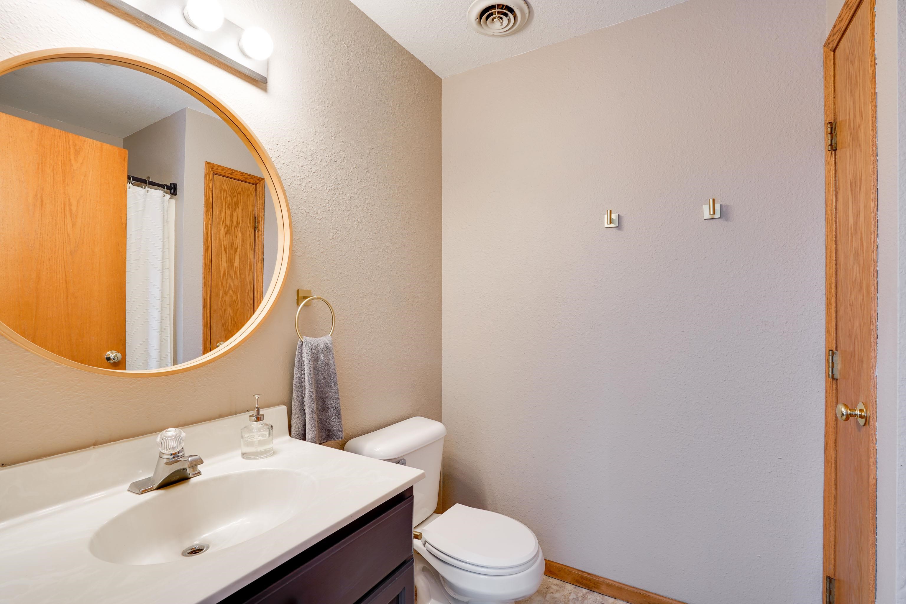 435 Bowlavard Avenue, Unit 7 Belleville, WI 53508 - Photo 24 of 40