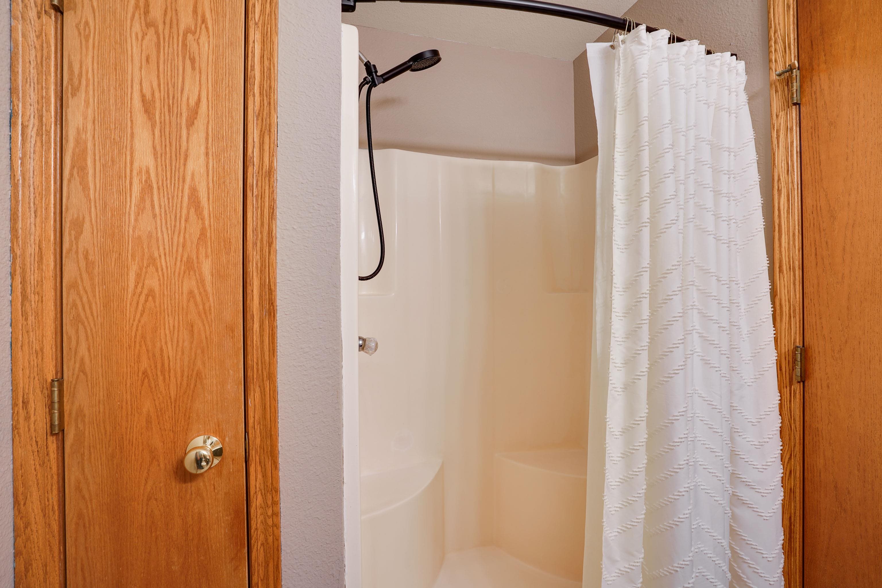 435 Bowlavard Avenue, Unit 7 Belleville, WI 53508 - Photo 25 of 40