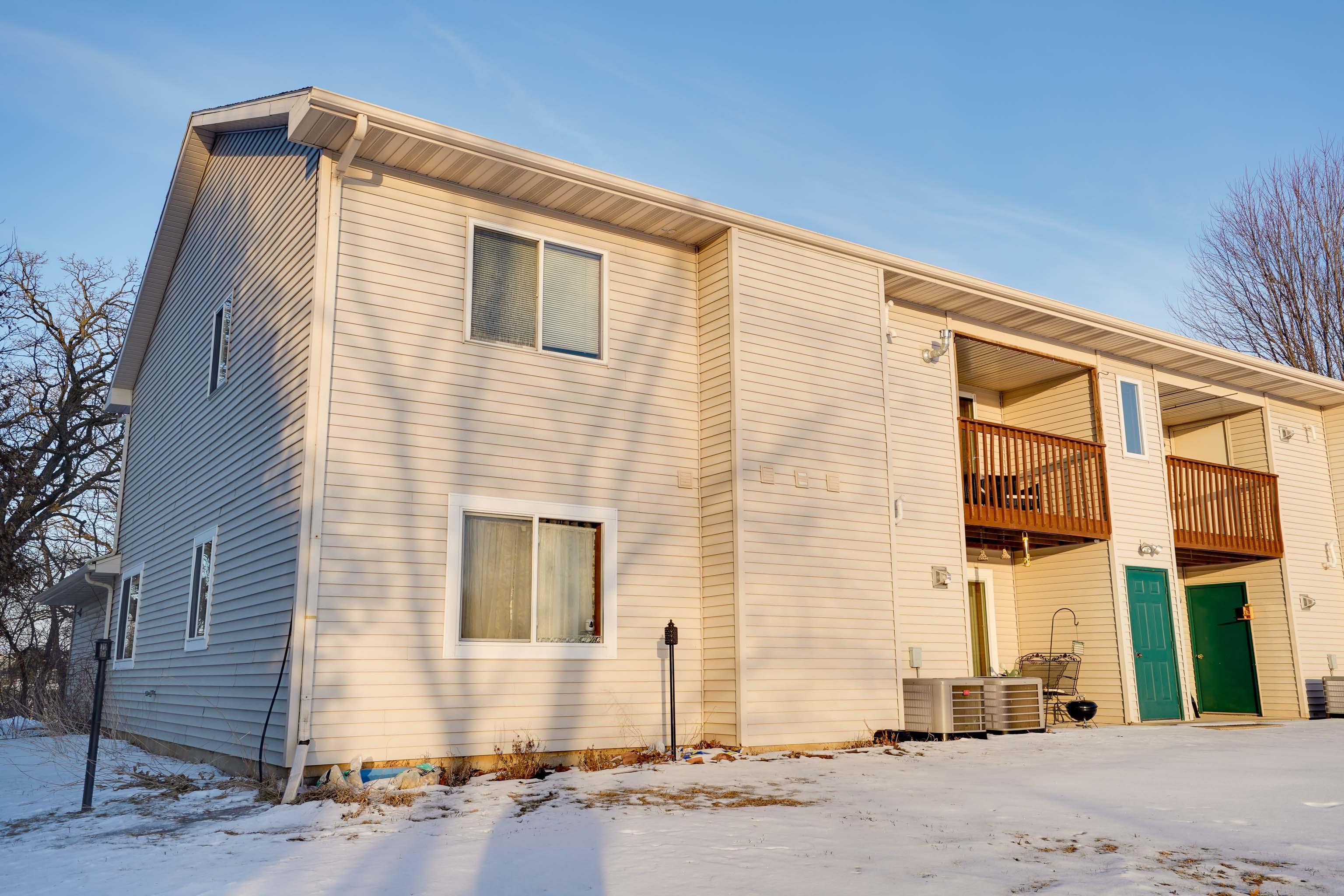 435 Bowlavard Avenue, Unit 7 Belleville, WI 53508 - Photo 35 of 40