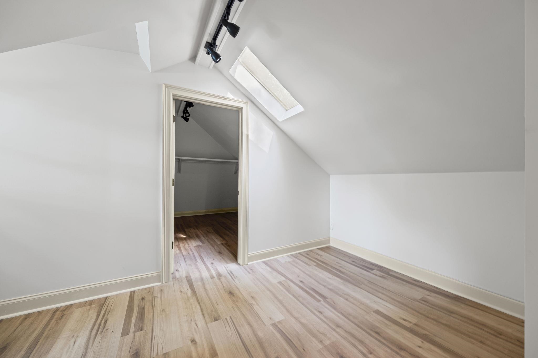 7086 McVay Road Germantown, TN 38138 - Photo 22 of 40 wooden floor in an empty room