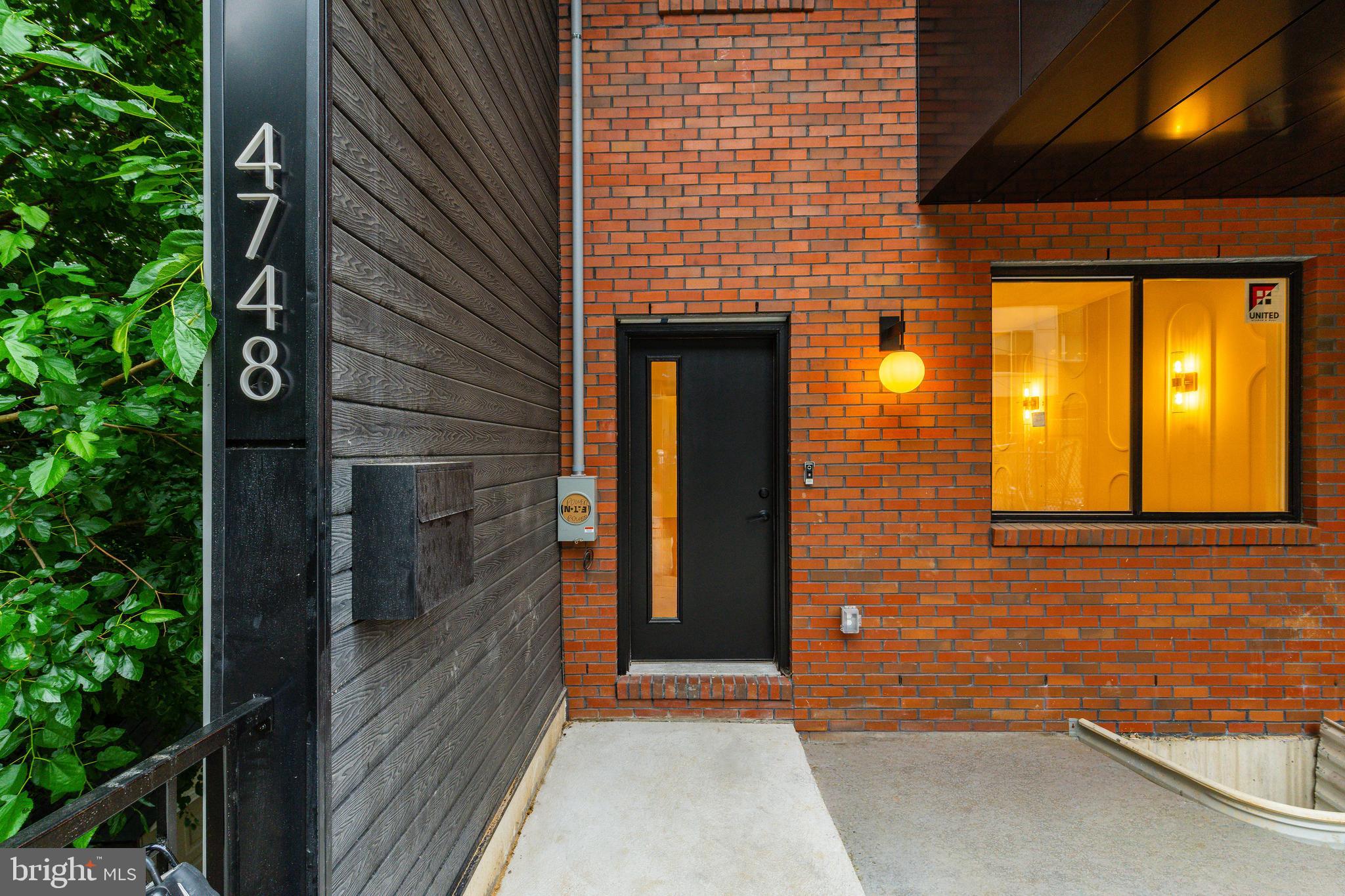4748 Sheldon Street Philadelphia, PA 19127 - Photo 4 of 49