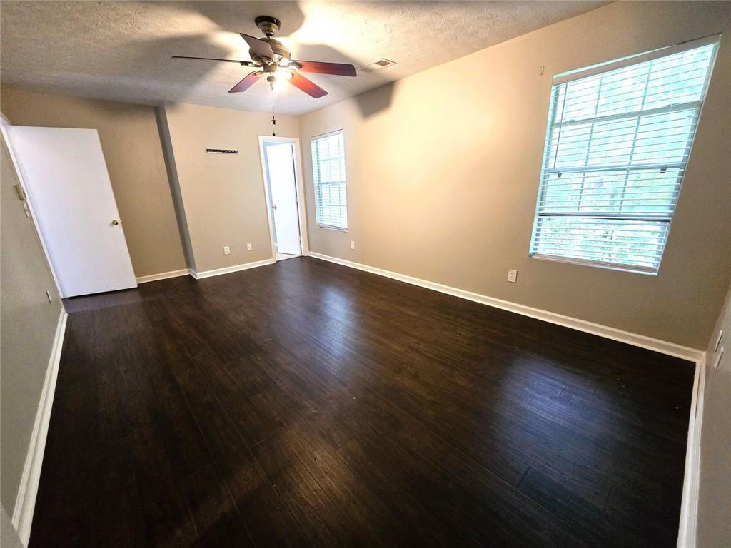 3163 Aberdeen Way Lithonia, GA 30038 - Photo 14 of 31