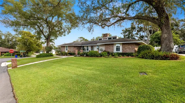 $624,900 | 1129 Sugartree Lane North, Lakeland, FL 33813