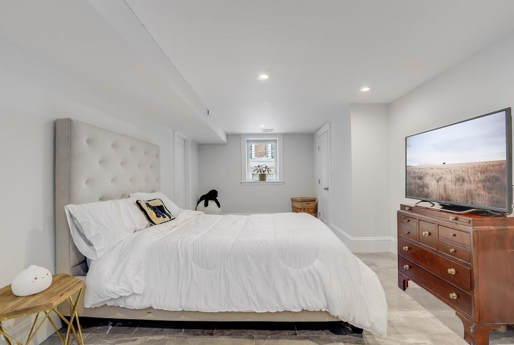 63 Bloomfield Street Lexington, MA 02421 - Photo 29 of 38 Gallery Image 29