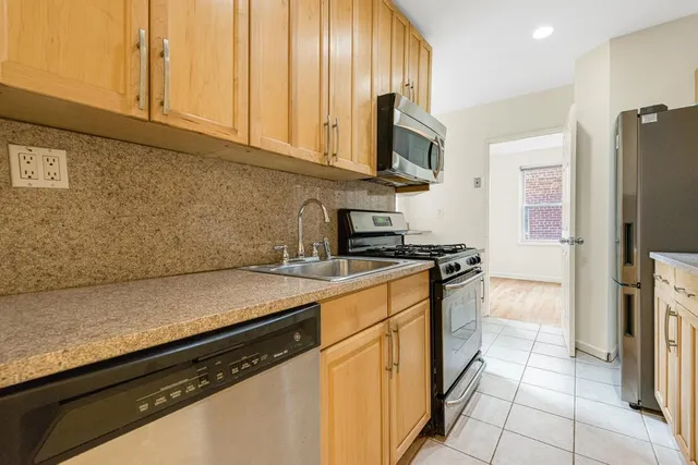 $429,000 | 72-10 112th Street, Unit 5B | Forest Hills