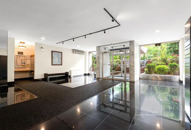 $429,000 | 72-10 112th Street, Unit 5B | Forest Hills