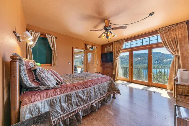 $1,129,000 | 10310 Martis Street, Truckee, CA 96161