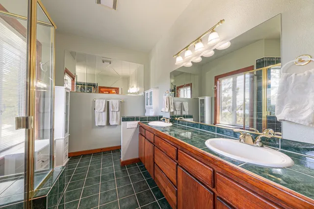 $1,129,000 | 10310 Martis Street, Truckee, CA 96161