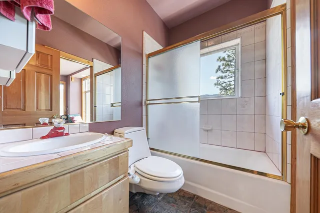 $1,129,000 | 10310 Martis Street, Truckee, CA 96161