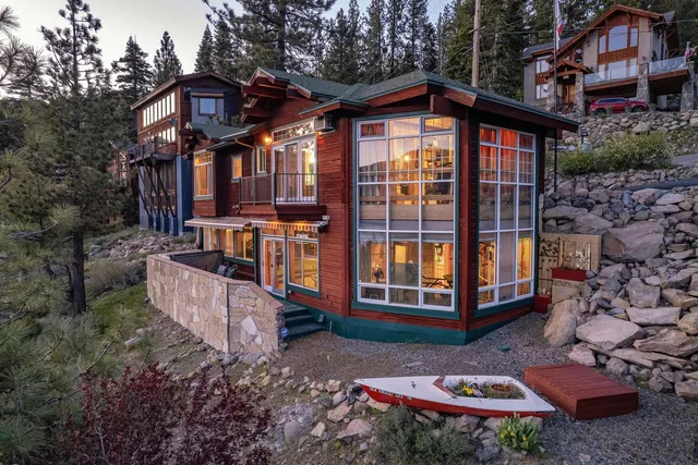 $1,129,000 | 10310 Martis Street, Truckee, CA 96161