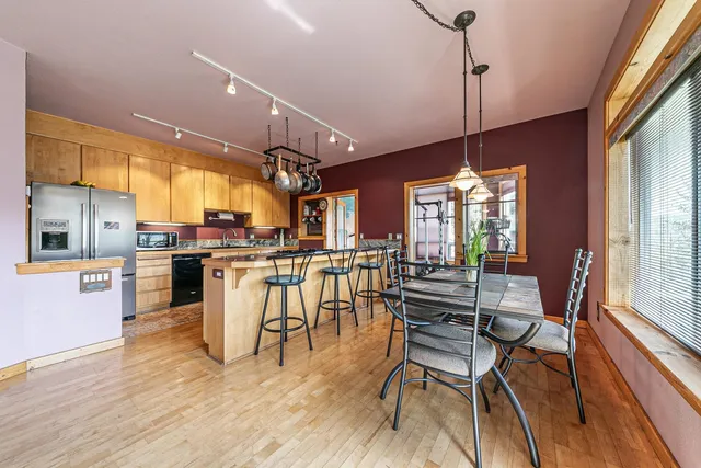 $1,129,000 | 10310 Martis Street, Truckee, CA 96161