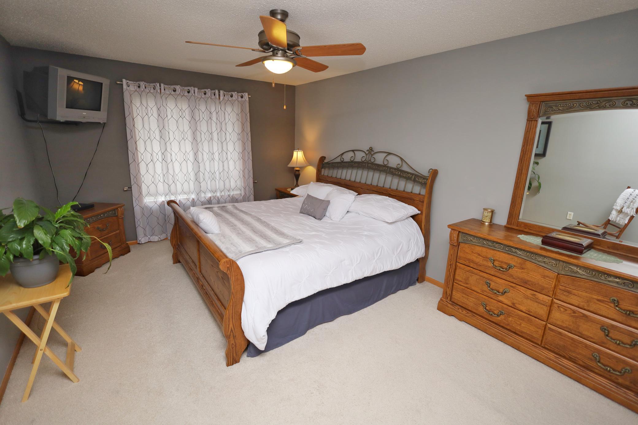 6315 28th Avenue Northwest Rochester, MN 55901 - Photo 11 of 20