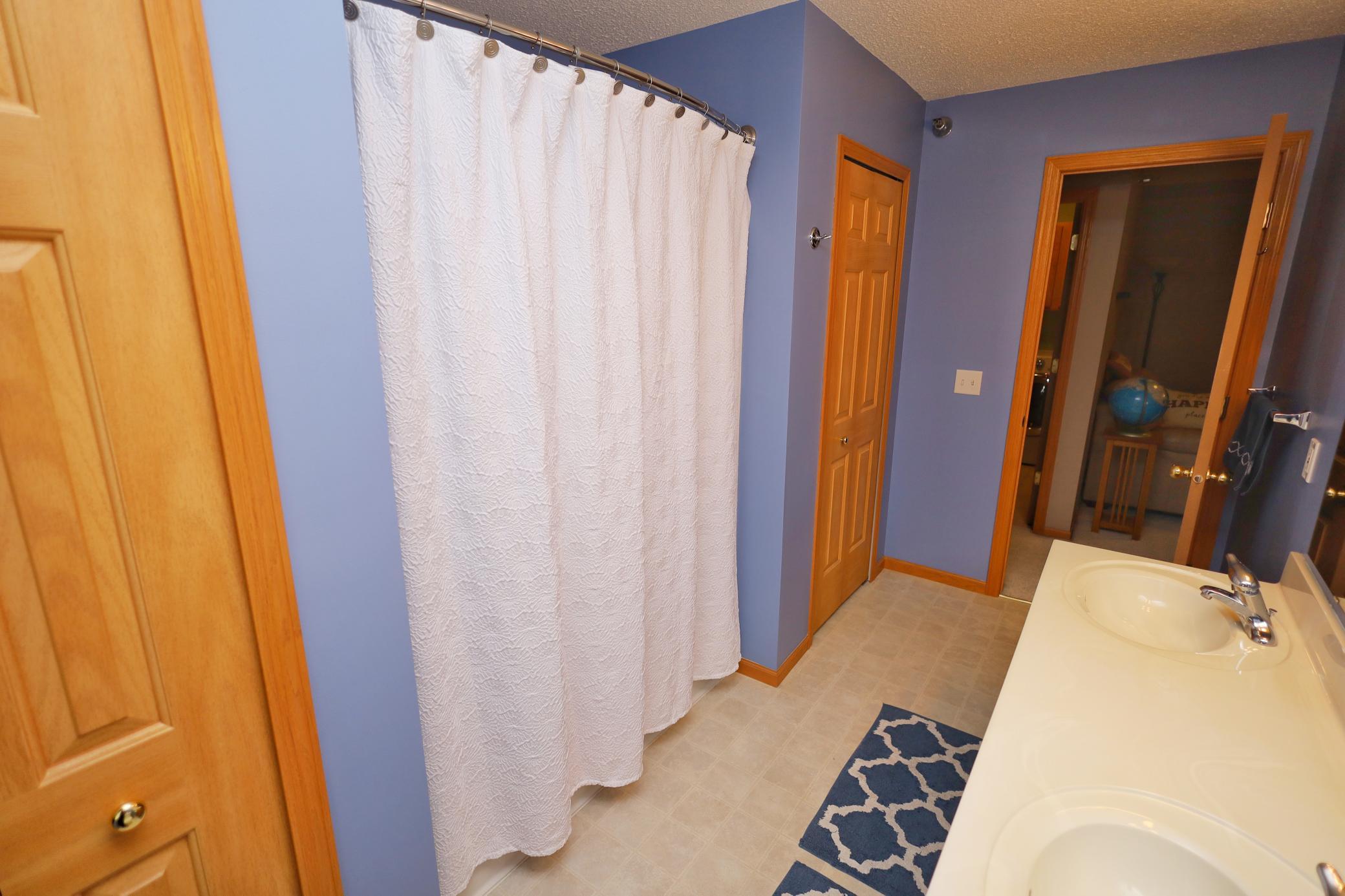 6315 28th Avenue Northwest Rochester, MN 55901 - Photo 19 of 20